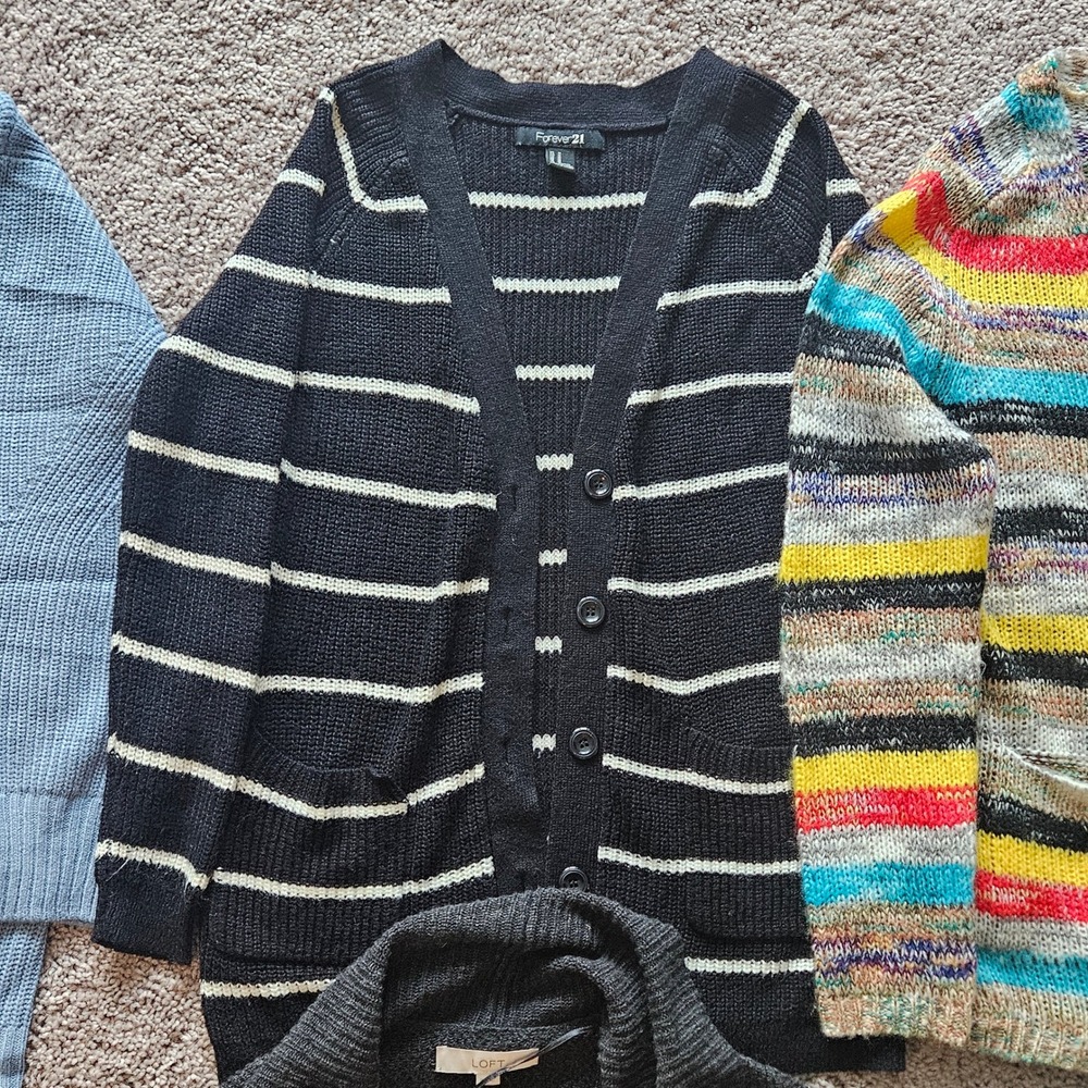 Womens Cardigan Sweater Lot of 6 Women Size M Open Front Chunky Knit Pockets - Picture 6 of 9